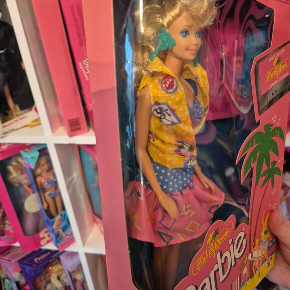 1987 Club California Barbie #2605 - Picture 3 of 9